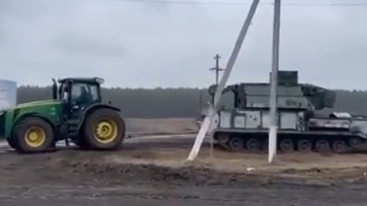 Rolnicy przejęli sprzęt należący do rosyjskiego wojska.