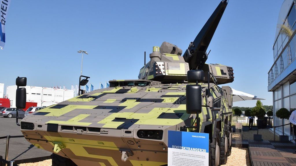 Zestaw przeciwlotniczy Skyranger 30 na transporterze Boxer