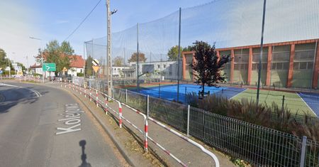 Ewakuacja blisko 500 uczniów. Mieli mdłości i wymiotowali