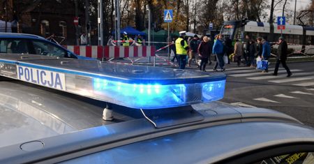 Zamknięte cmentarze. Na Podlasiu interweniowała policja