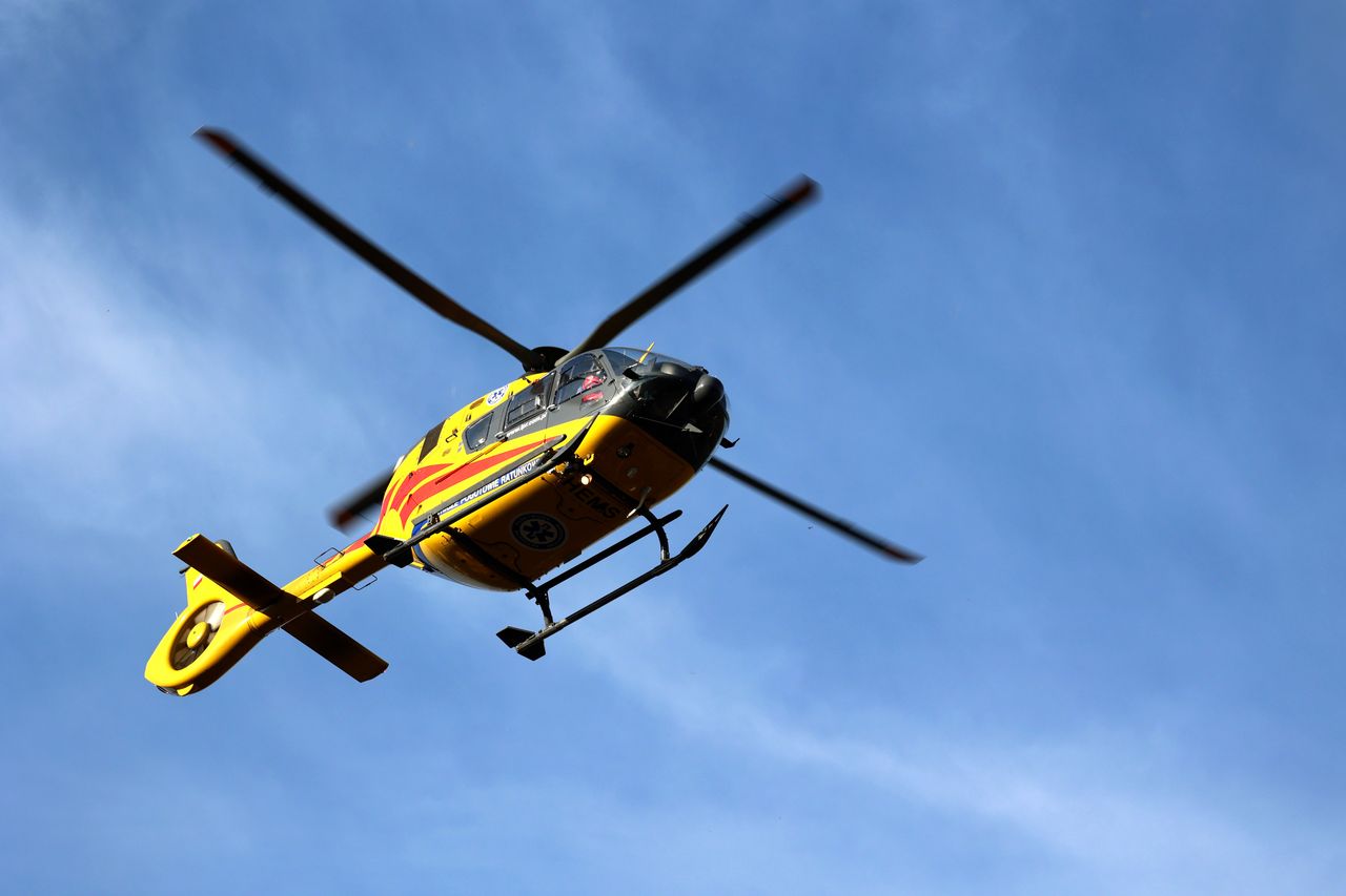 Dolny Śląsk: O włos od tragedii. Dron krążył w pobliżu śmigłowca ratunkowego
