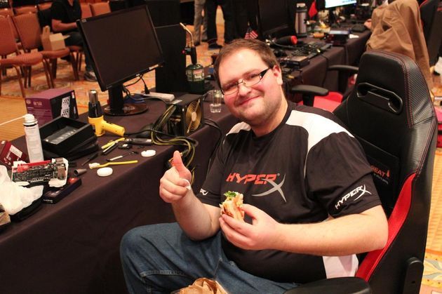 Kingston HyperX OC Takeover zawody w podkręcaniu Michał Xtreme Addict Vobożil zdjęcie