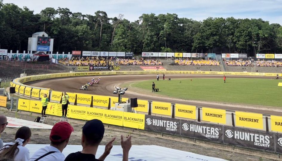 Hunters PSŻ Poznań remisuje z Cellfast Wilkami Krosno! Douglas bohaterem meczu, ale Bjerre odbiera mu zwycięstwo