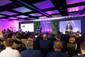 Od strategii do realiów. Co blokuje zieloną transformację w Polsce?