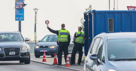 Niemcy przywrócili kontrole. Teraz mają problem