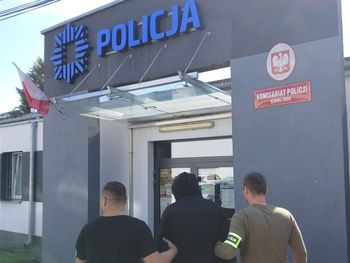 Nowa Dęba: Groził właścicielowi ksero. Chciał 2 tysiące złotych