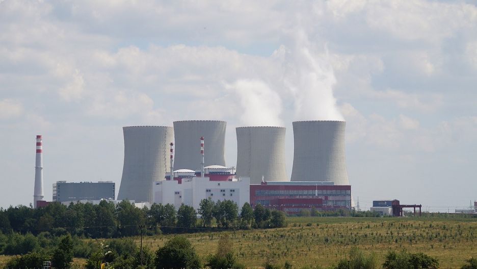 PGE wycofuje się z budowy elektrowni jądrowej w Polsce