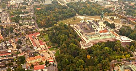 Pogoda w Częstochowie. Prognoza na niedzielę 10 maja. Słonecznie i sucho, wiatr ze wschodu