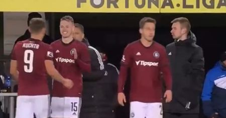 Jakub Jankto zagrał pierwszy raz po coming oucie. To słyszał z trybun