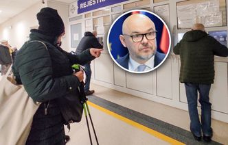 NFZ łata dziurę, by finansować świadczenia. Do szpitali mają popłynąć miliardy złotych