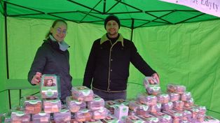 Poddębice: Charytatywny Kiermasz Ciast dla Edyty Tomczyk 13 grudnia