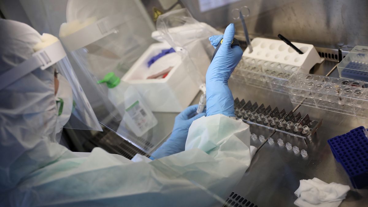 Koronawirus w firmie, która przygotowuje pakiety wyborcze