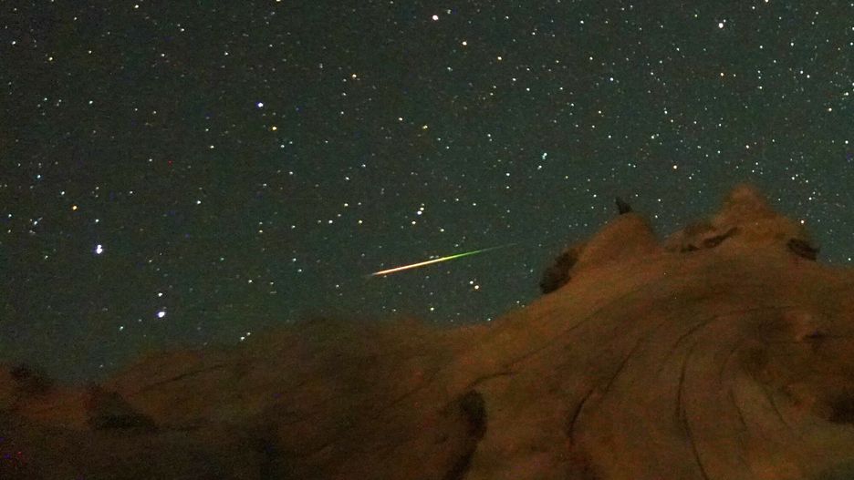 Miała wiele szczęćia. Meteor wylądawał na jej poduszce