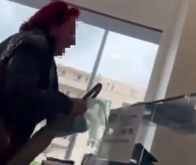 "Won z mojego kraju". Rasistowski atak na ukraińską ekspedientkę piekarni w Warszawie