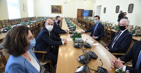 Wybory prezydenckie 2020. Borys Budka po rozmowie z Jarosławem Gowinem: jesteśmy dobrej myśli