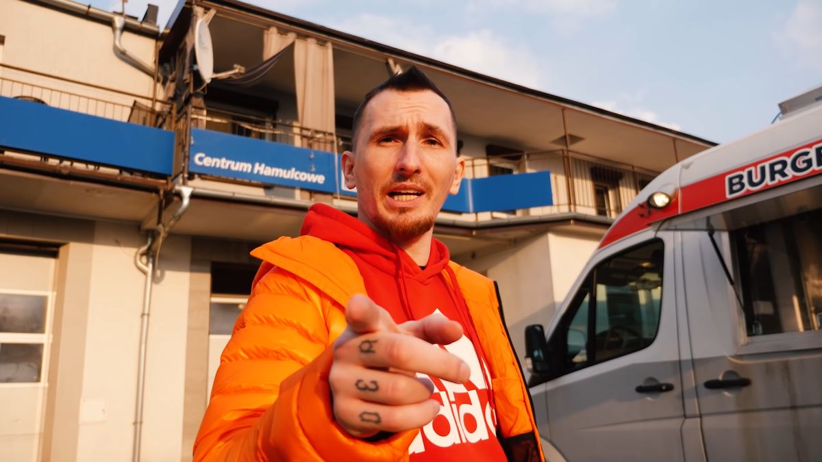 YouTuber Isamu otwiera swojego food trucka