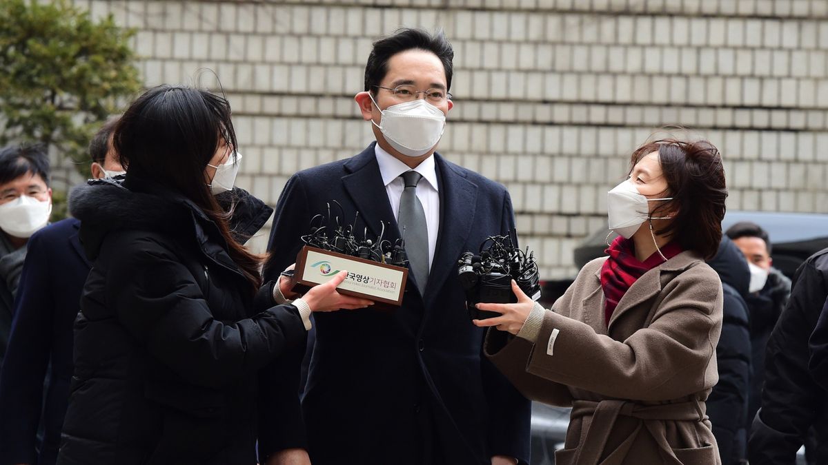 Szef Samsunga skazany za korupcję. Wyrok: 2,5 roku więzienia