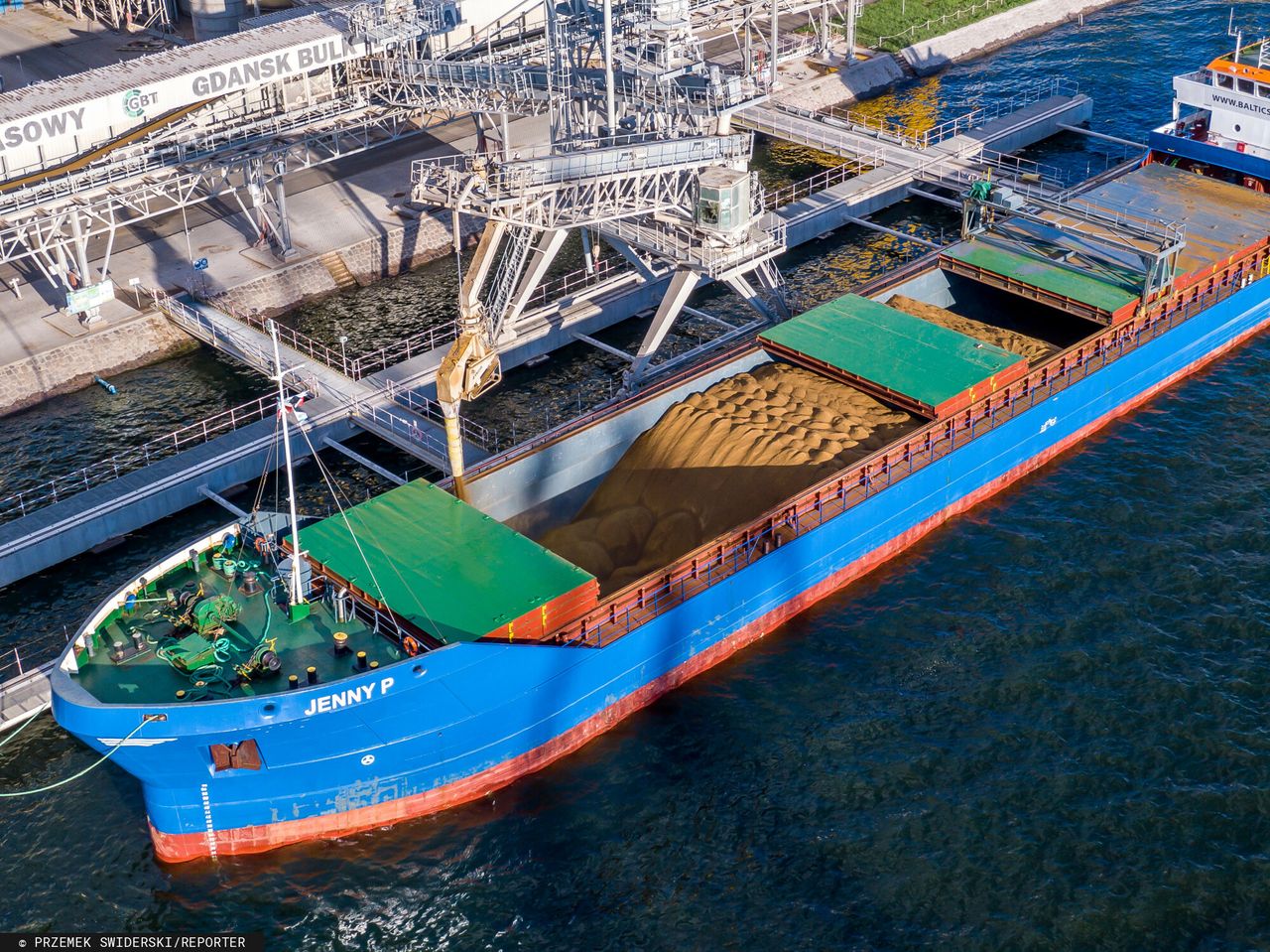 Rosja sprzedaje to, co ukradła. Uderzenie w całą Unię Europejską