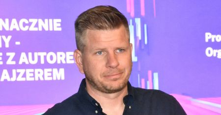 Filip Chajzer jest na drodze do wizerunkowej klęski? Ostre słowa ekspertów: "Sam sobie przypiął łatkę PATOCELEBRYTY"