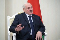 Twarde lądowanie Łukaszenki. Kontuzja podczas meczu hokeja