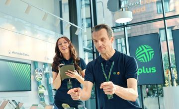 Grupa Cyfrowy Polsat niebawem z nową strategią. Ma smartfony na zapas
