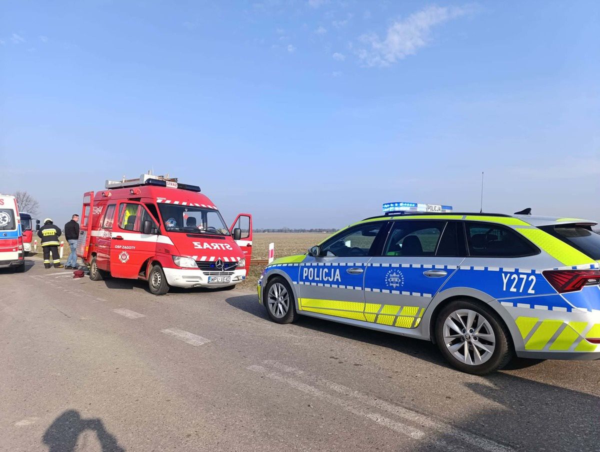 Wypadek BMW i szynobusa