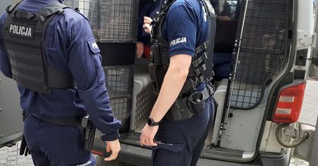 Wałbrzych. 34-latka okradała mieszkania. Cichy styl działania kobiety
