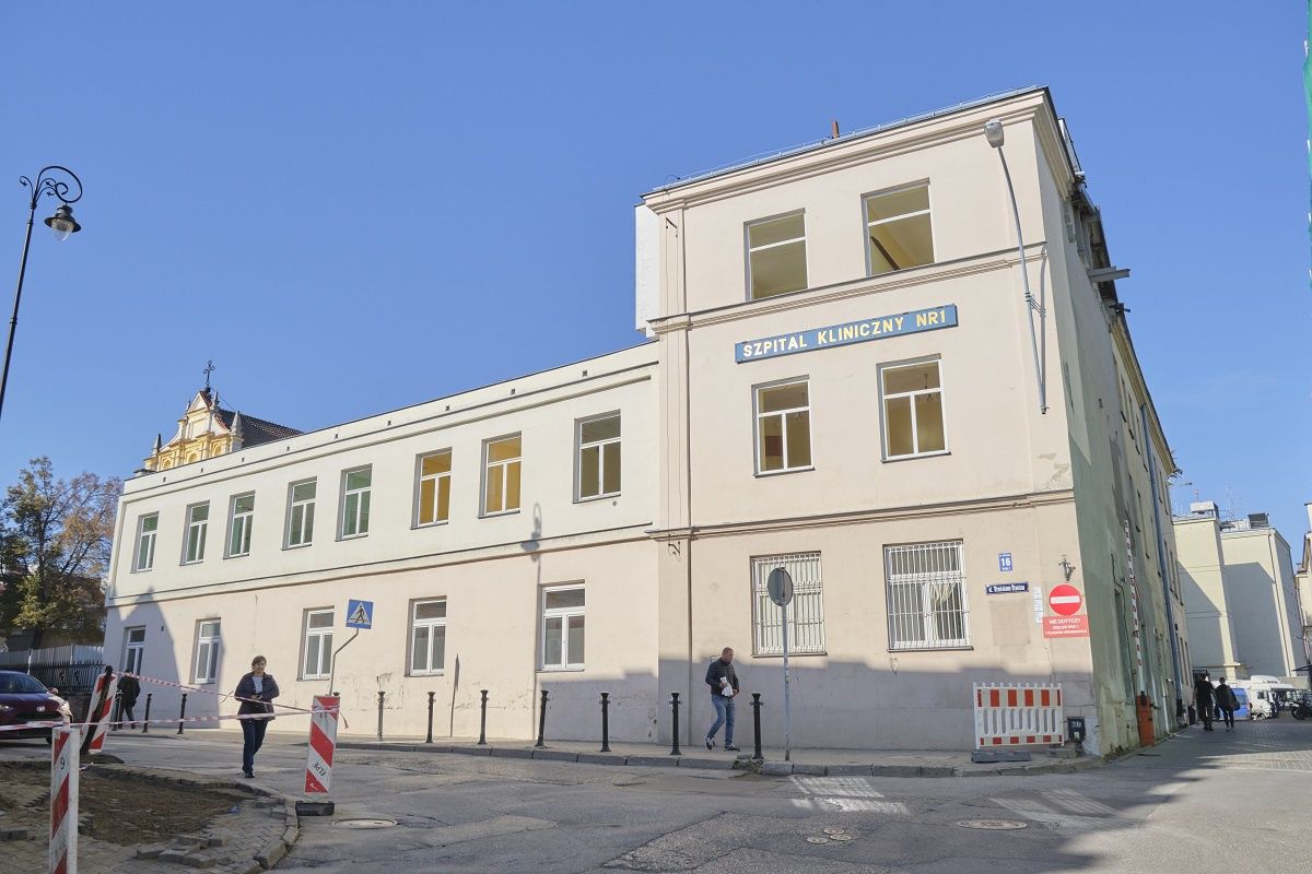 Wyburzą dwa budynki szpitala SPSK1 przy ul. Staszica