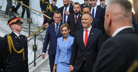 "Było bardzo gorąco". Kulisy zaprzysiężenia Karola Nawrockiego