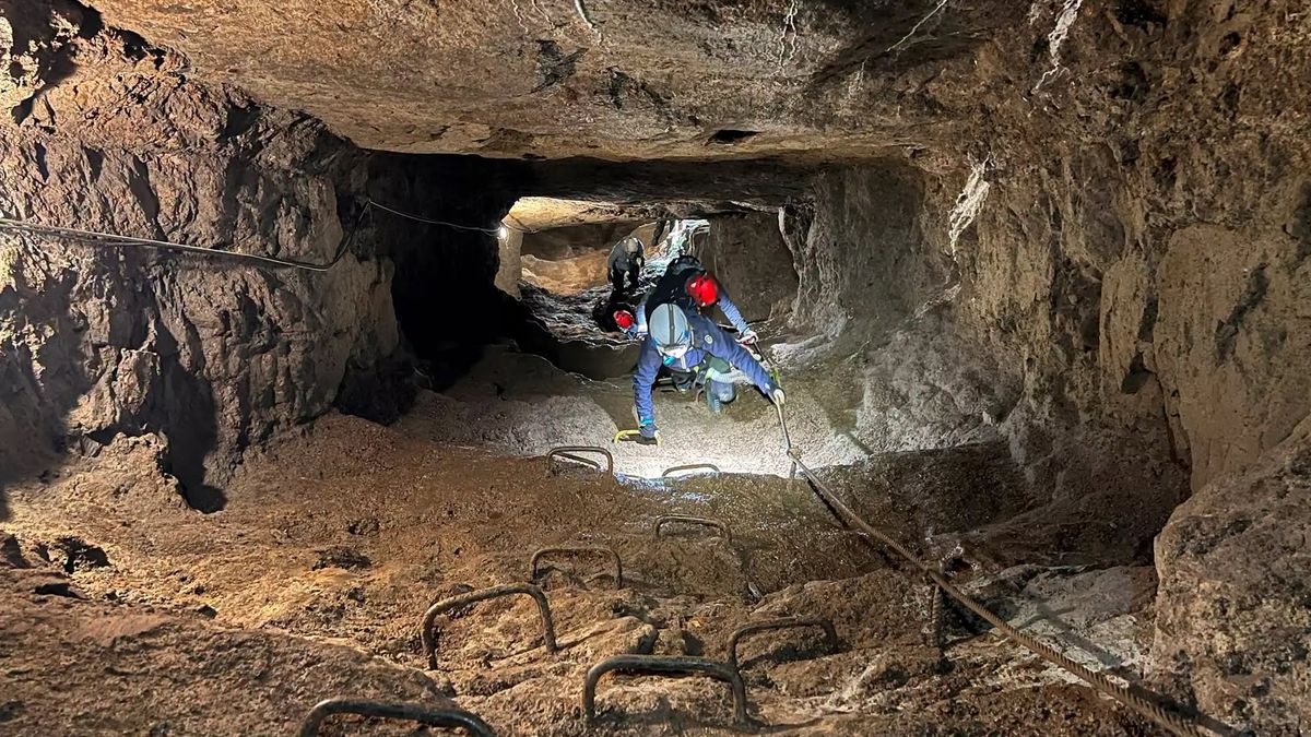 Via ferrata dawnej kopalni złota w pobliżu Pragi