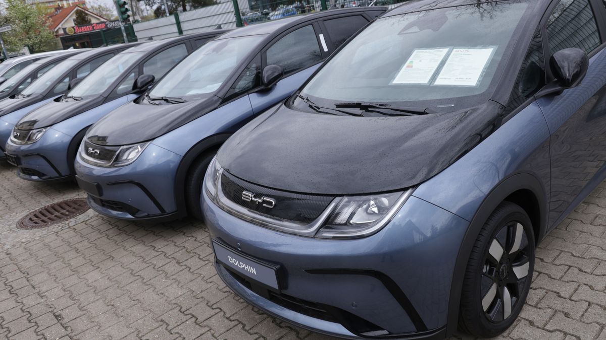 Auta chińskiego koncernu samochodowego BYD będą widoczne podczas Euro 2024 w Niemczech