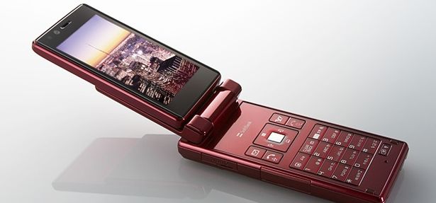Mobilna telewizja w telefonach Fujitsu i Sharp 5