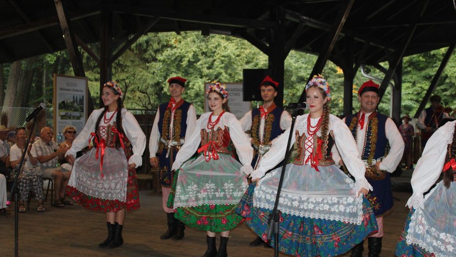 Festiwal Integracje 2025 w Nowym Tomyślu. Za nami wieczór pełen kolorów.