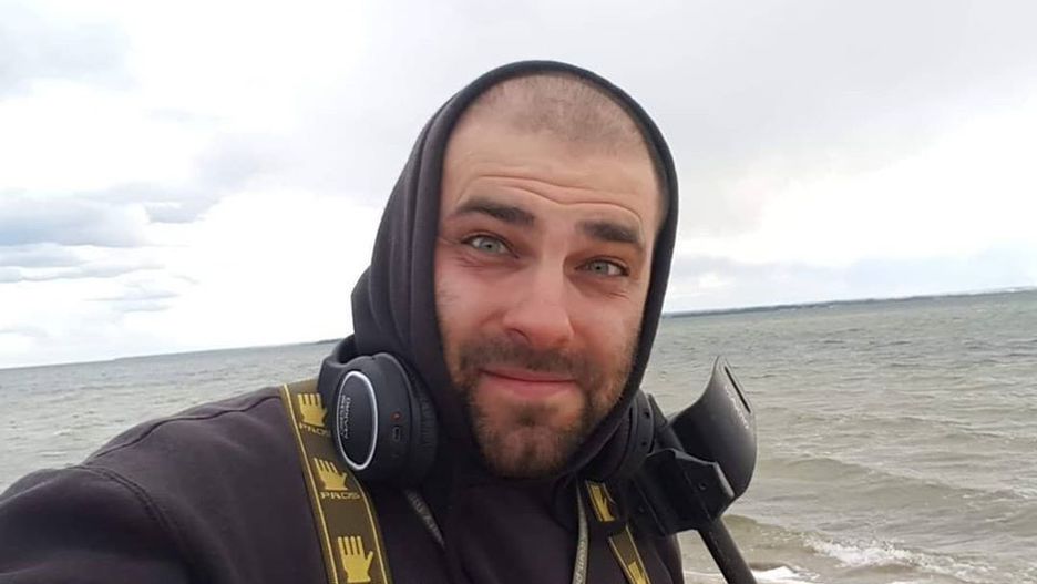 Adam “Odyn” Brzozowski szuka skarbów. To jednocześnie pasja i sposób na życie
