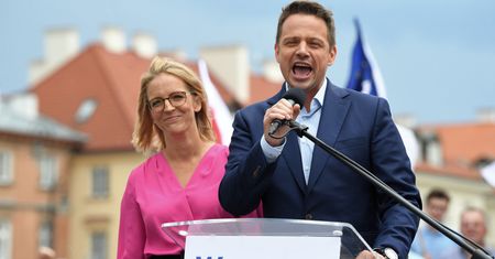 Wybory prezydenckie 2020. Małgorzata Trzaskowska o podróżach kampanijnych: "Ruszamy w drogę!"