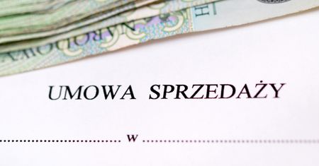 Koniec z naciąganiem seniorów. Oszukańcze eldorado mają ukrócić zmiany w prawie