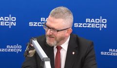 KRRiT interweniuje po audycji z Braunem. "Niedopuszczalne zachowanie dziennikarza"