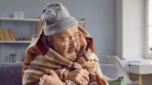 Zamykanie drzwi między pokojami zimą. Oszczędność energii czy pułapka grzewcza?