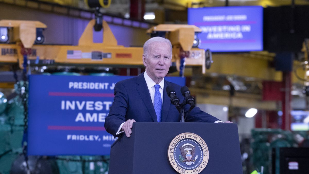 MINNESOTA, USA - APRIL 03: U.S. President Joe Biden speaks to the crowd at the Cummins power generation facility, on April 03, 2023 in Fridley, Minnesota, United States. (Photo by Christopher Mark Juhn/Anadolu Agency via Getty Images)