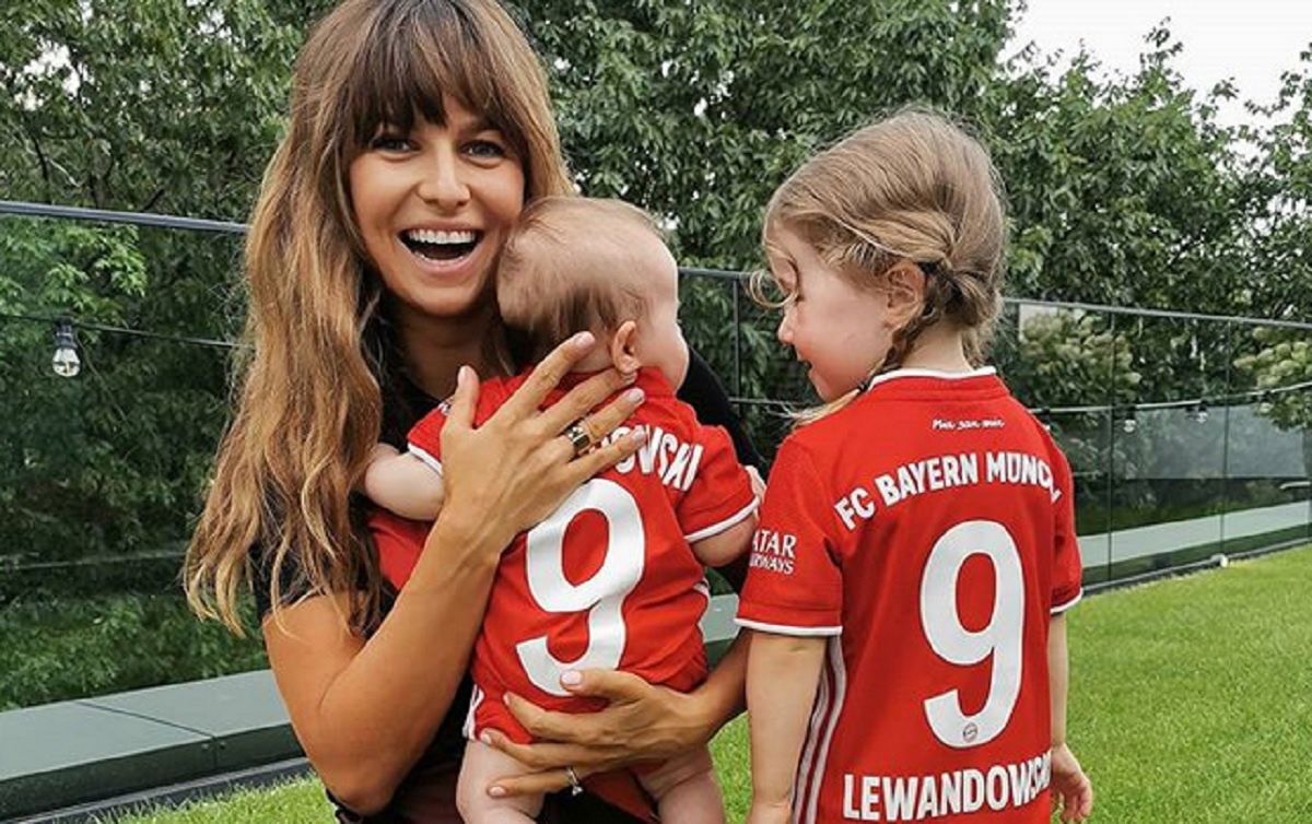 Anna Lewandowska jest w górach. Pokazała, jak bawi się z córeczką