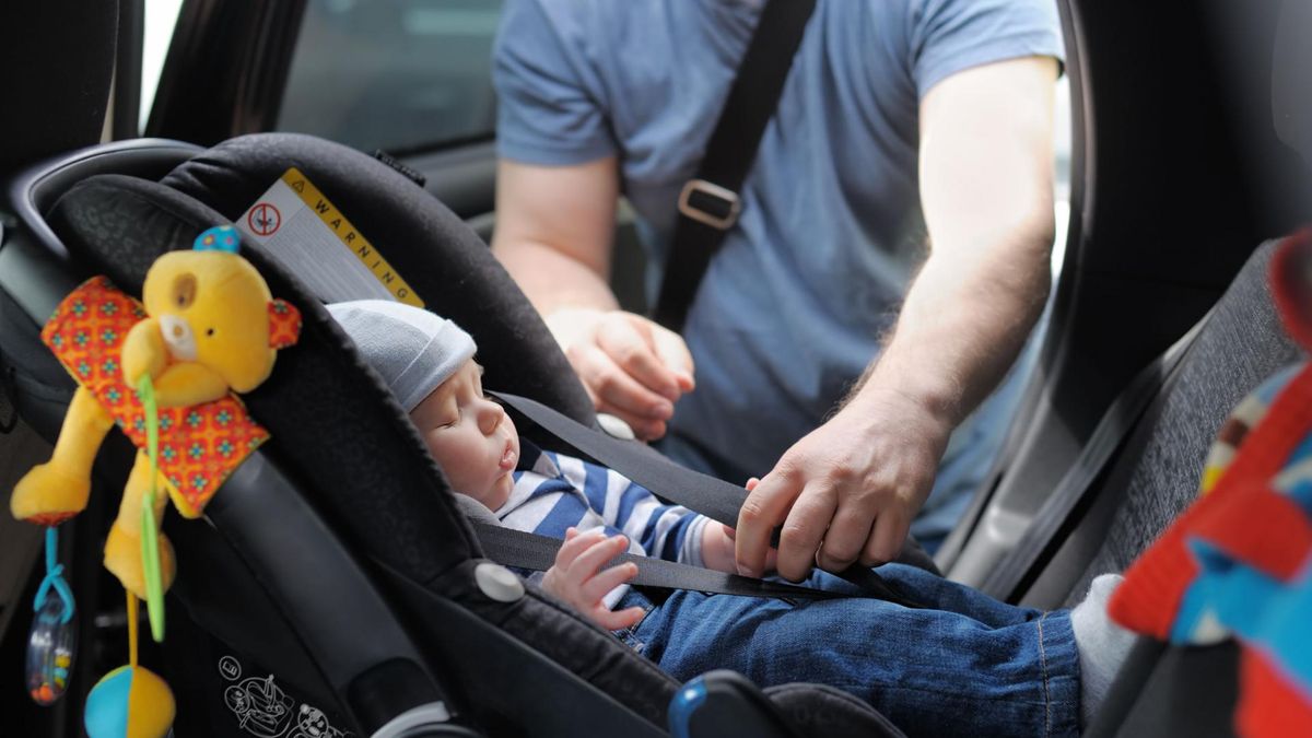 Na rynku znajdziemy wiele fotelików samochodowych