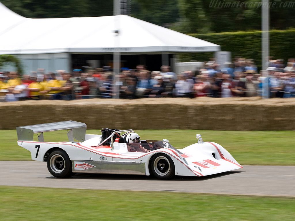 Lola T310 Chevrolet z 1967 roku, fot. ultimatecarpage.com