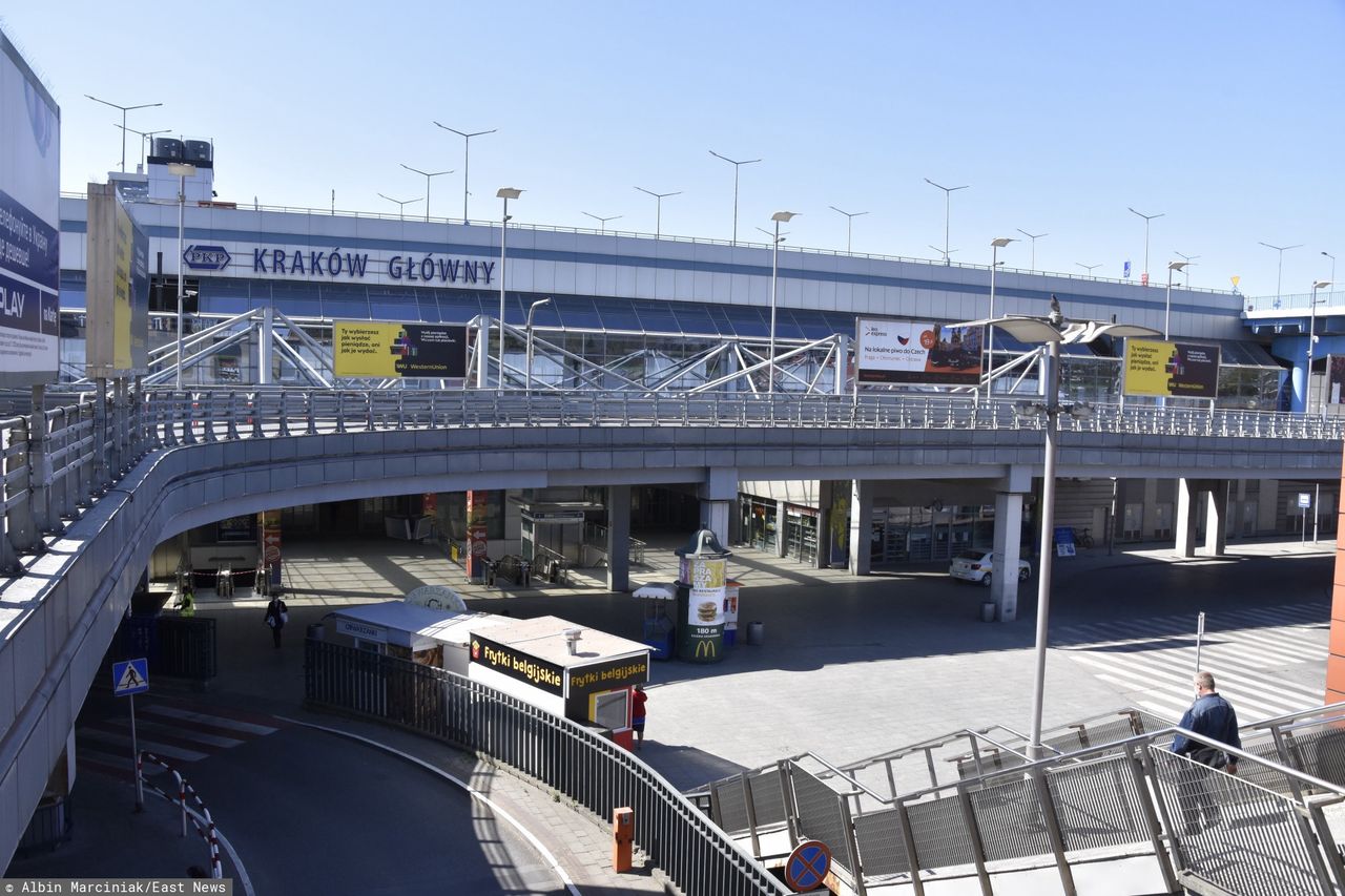 Koronawirus. Polska. Sanepid szuka osób z autobusu linii Kraków-Gorlice