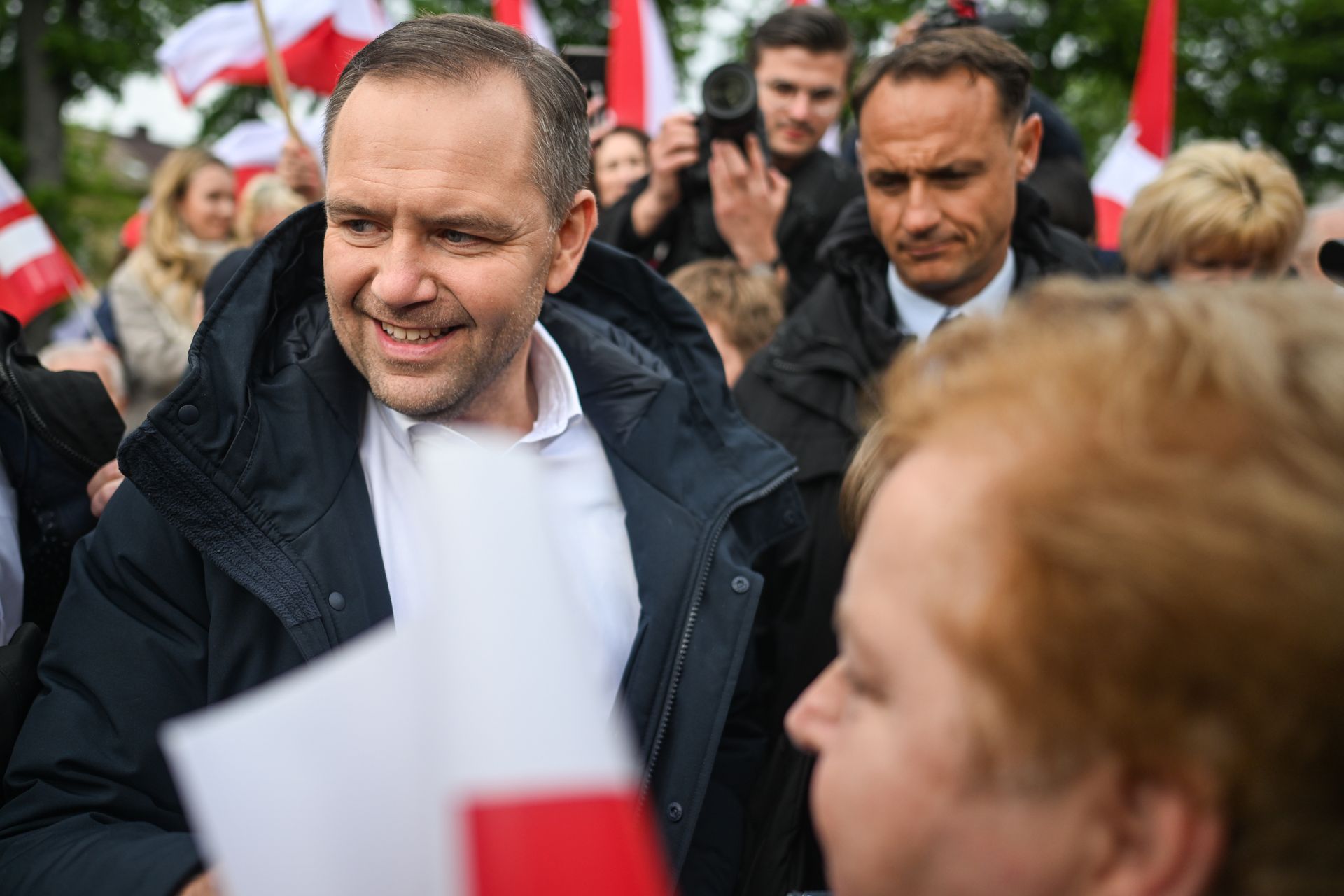 Afera wokół mieszkania zaszkodzi  Nawrockiemu? Polacy zabrali głos