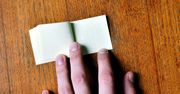 Gliniane tabliczki, papirus i pergamin zastąpił papier. Jak trafił do Polski?