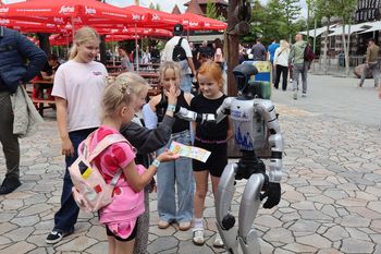 Zator: Viralowy robot hitem Dnia Dziecka w Energylandii