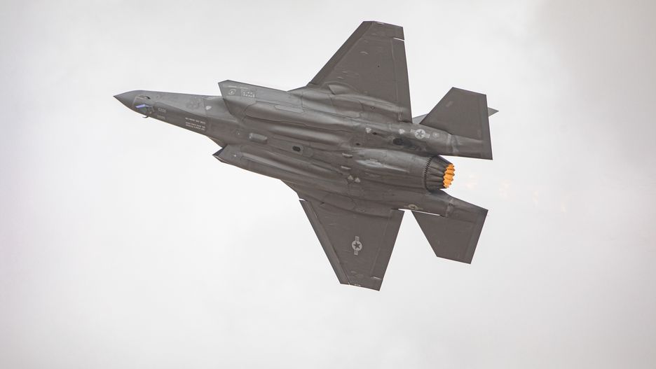 EL CENTRO, CALIFORNIA - MARCH 11: An F-35 Lightning II performs at the 2023 NAF El Centro Air Show at Naval Air Facility El Centro on March 11, 2023 in El Centro, California. (Photo by Daniel Knighton/Getty Images)