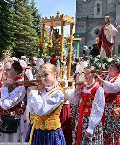 Nie dla kontrowersyjnej instalacji pod kościołem. Spór w sercu Tatr