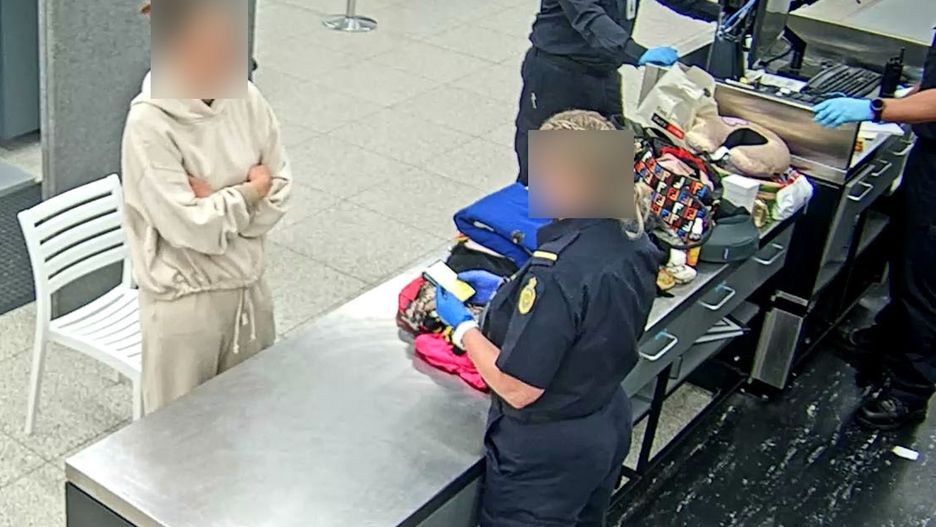Kobieta przewoziła w sobie 124 kapsułki z kokainą 