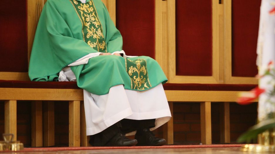 Biała Podlaski. Pijany ksiądz spowodował wypadek. Znów odprawia msze